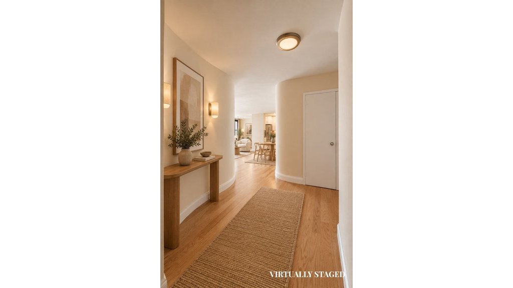 309 East 49th Street, Unit 9B photo 4