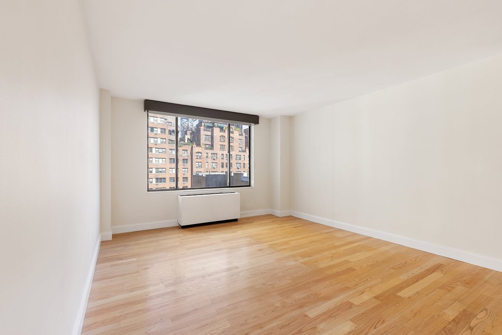 309 East 49th Street, Unit 9B photo 15