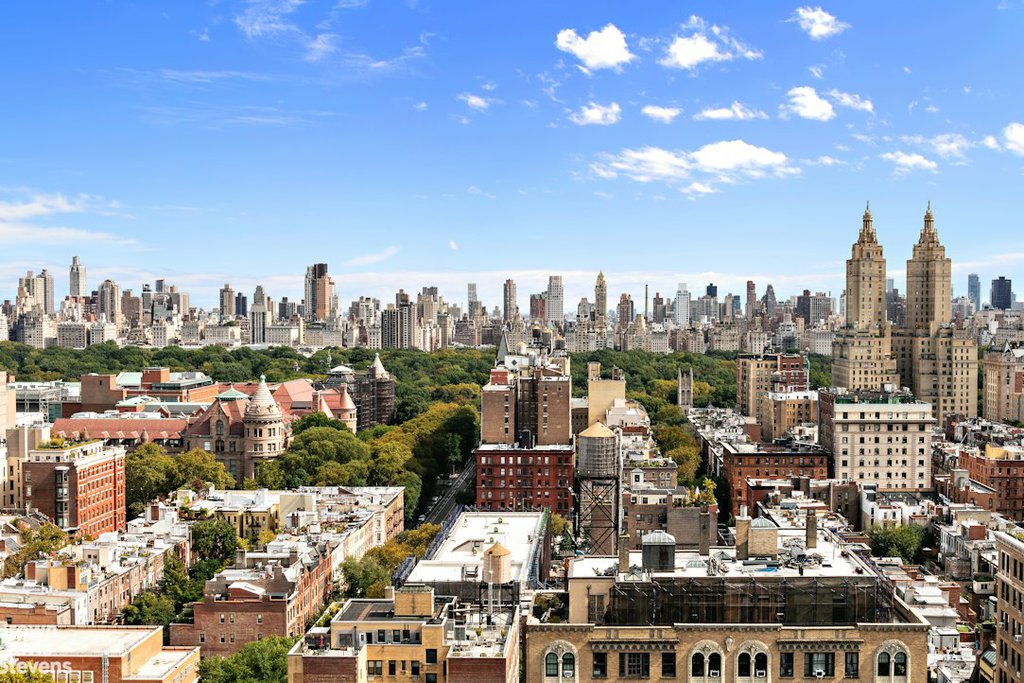 2166 Broadway, Unit 24D photo 11