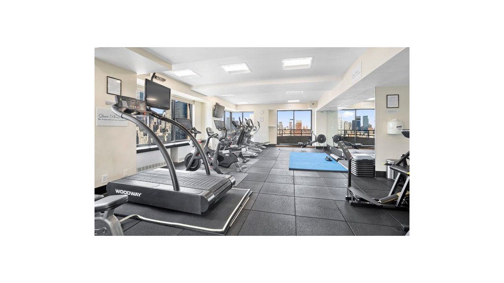 400 East 70th Street, Unit 1605 photo 7