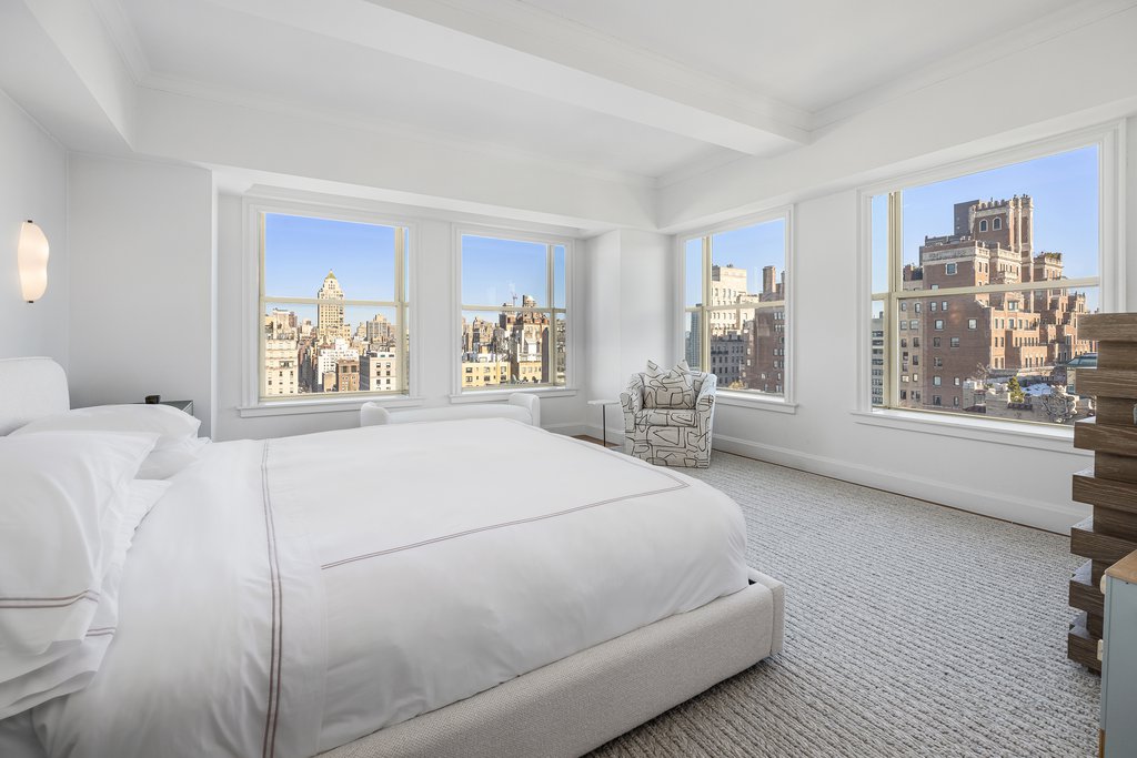 15 East 69th Street, Unit PH photo 16