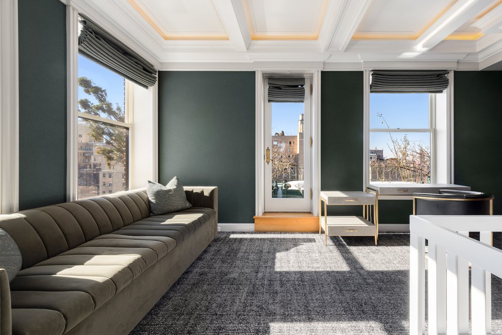 15 East 69th Street, Unit PH photo 17
