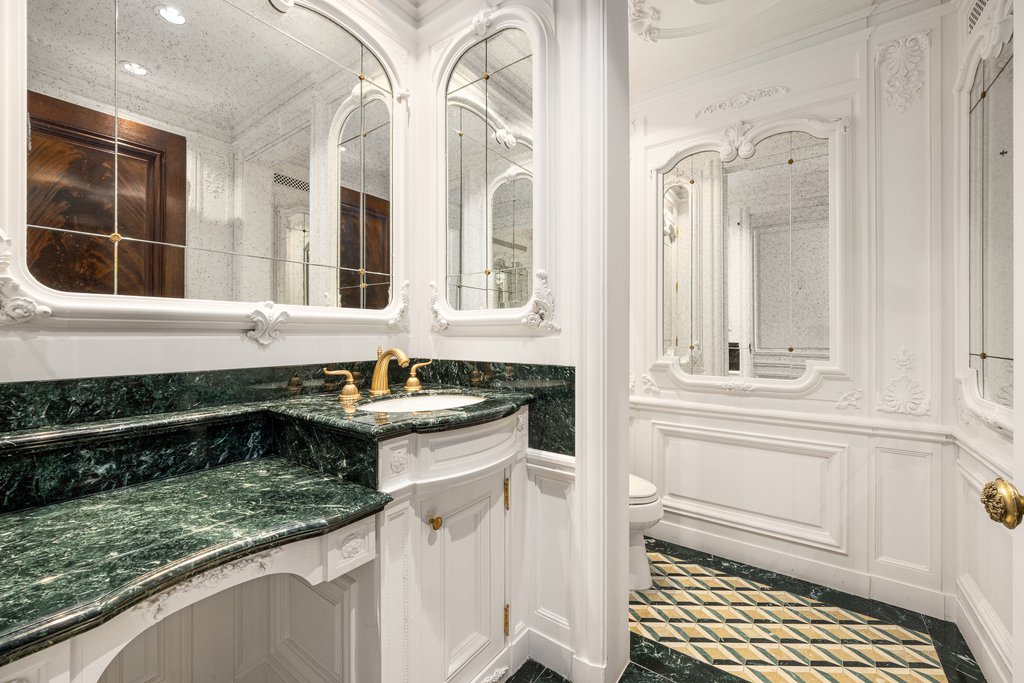 15 East 69th Street, Unit PH photo 18