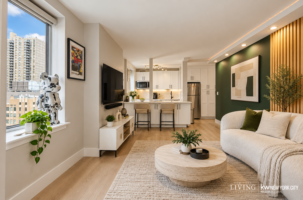 415 East 37th Street, Unit 18N photo 2