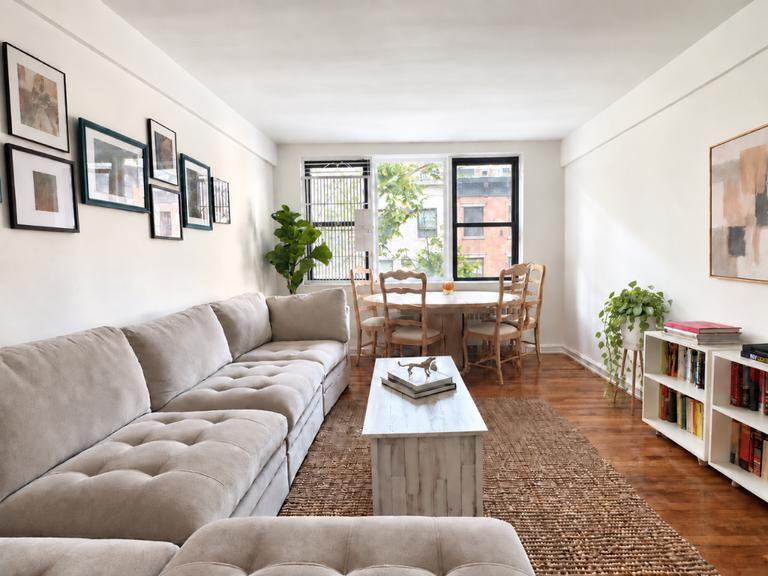 240 East 32nd Street, Unit 3E