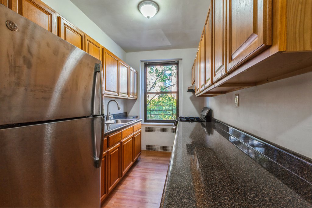 3220 Avenue H, Unit 3C