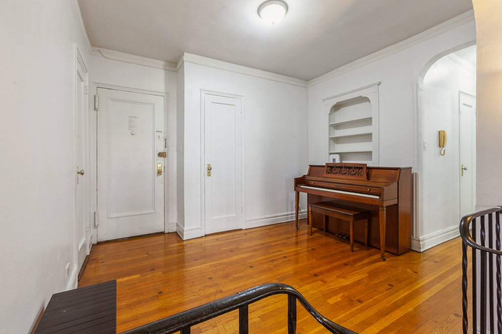3220 Avenue H, Unit 3C photo 4