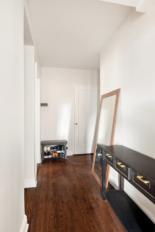 201 West 16th Street, Unit 9B photo 5