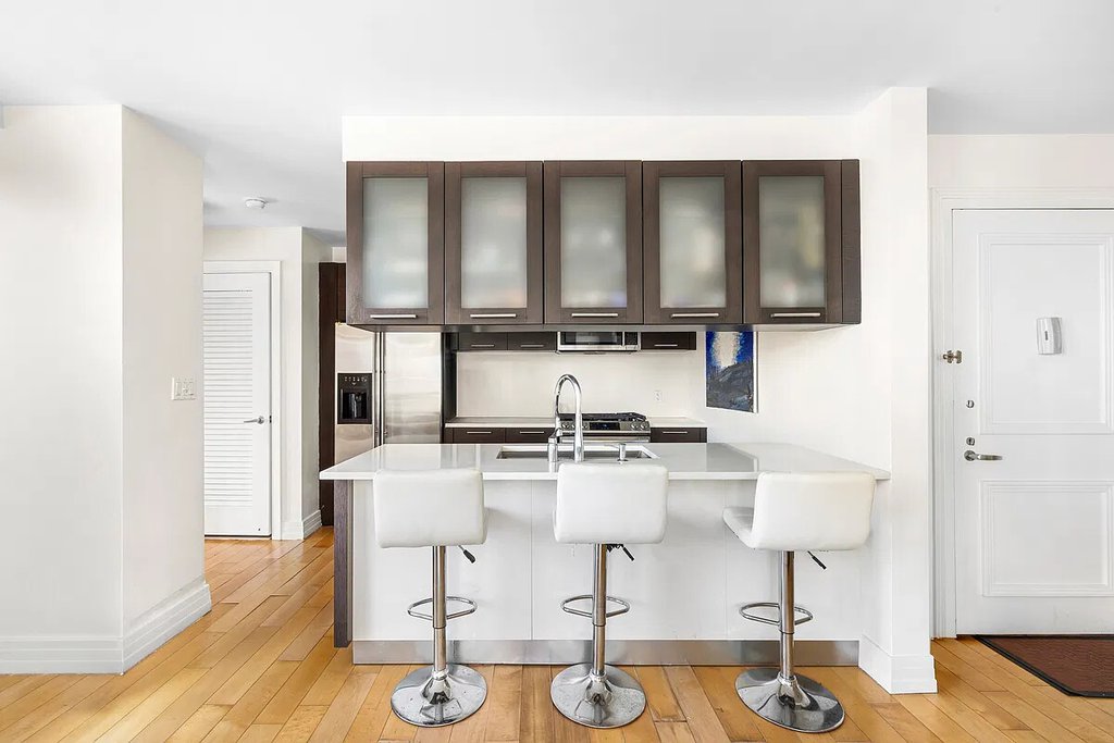 64-05 Yellowstone Boulevard, Unit 509P photo 2