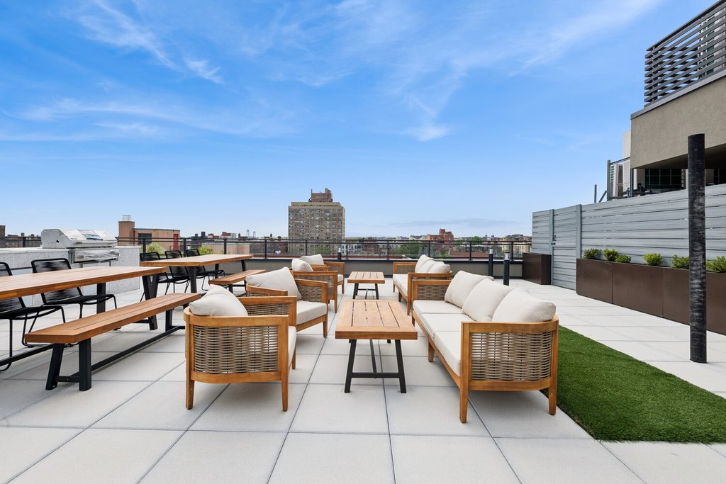 428 East 9th Street, Unit 411 photo 8