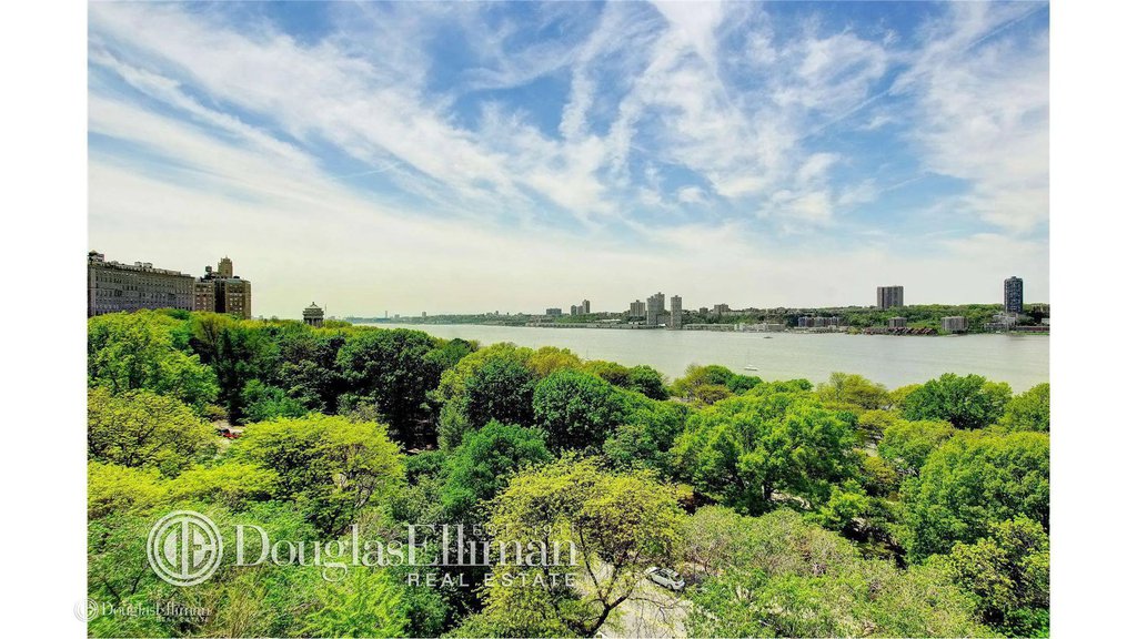 214 Riverside Drive, Unit 114 photo 6