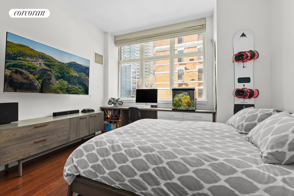 181 East 90th Street, Unit 3B photo 7