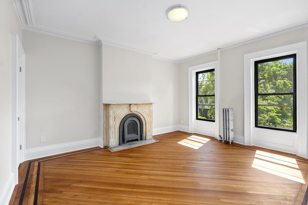 58 Downing Street, Unit 2 photo 2