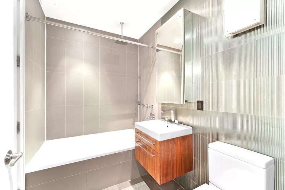 26-26 Jackson Avenue, Unit 303 photo 6