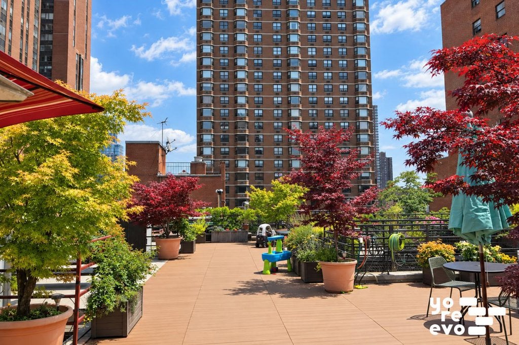 172 East 90th Street, Unit 4E photo 15