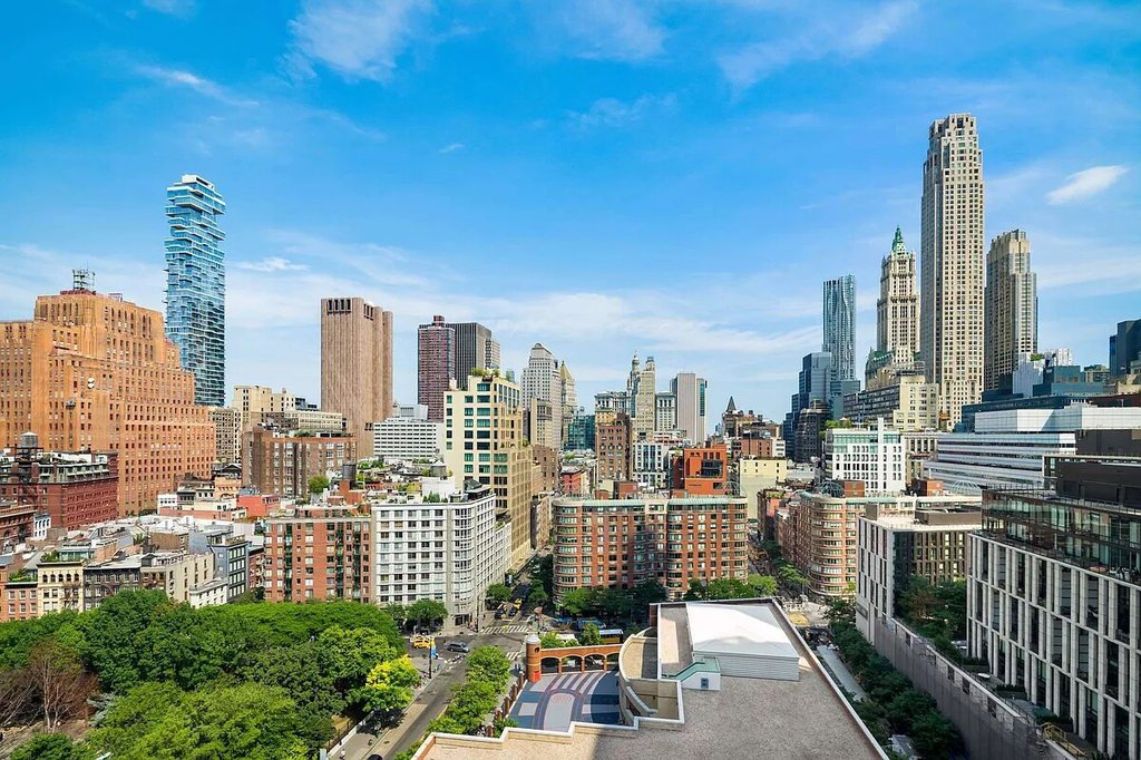 200 Chambers Street, Unit 17F photo 2