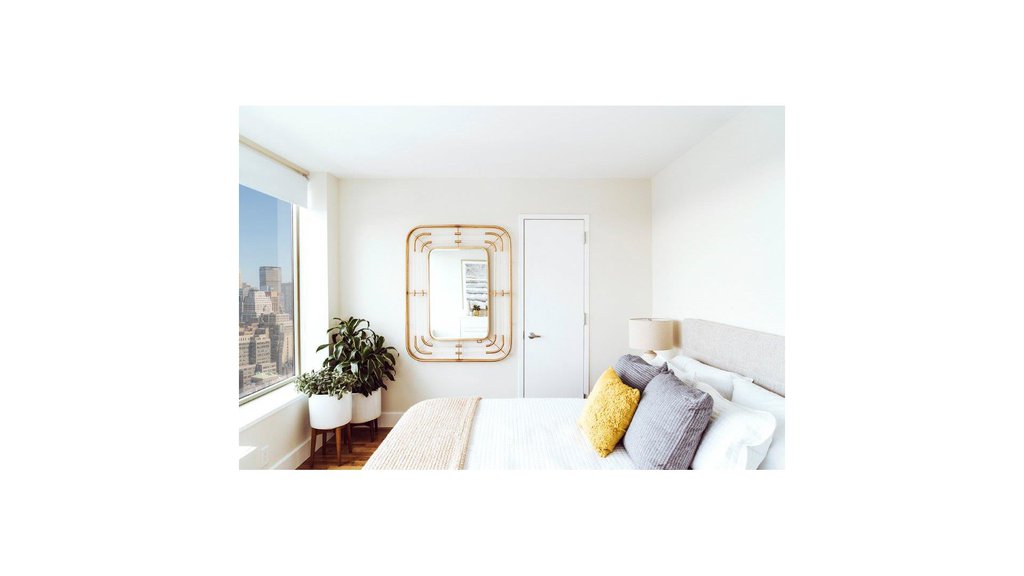 315 West 33rd Street, Unit 35A photo 4