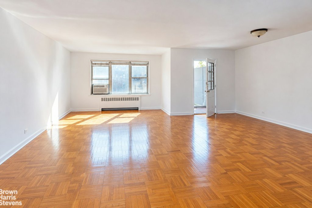 3299 Cambridge Avenue, Unit 4F photo 2