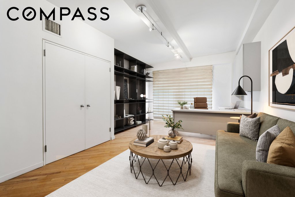 421 Hudson Street, Unit PH805 photo 15
