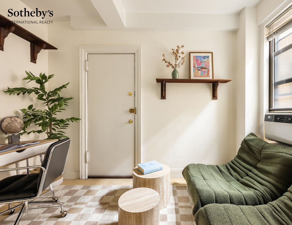 314 West 77th Street, Unit 4AB photo 9