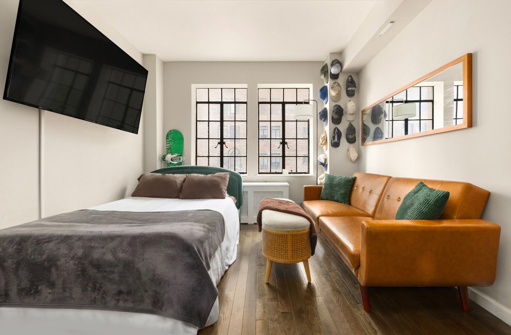 25 Tudor City Place, Unit 322