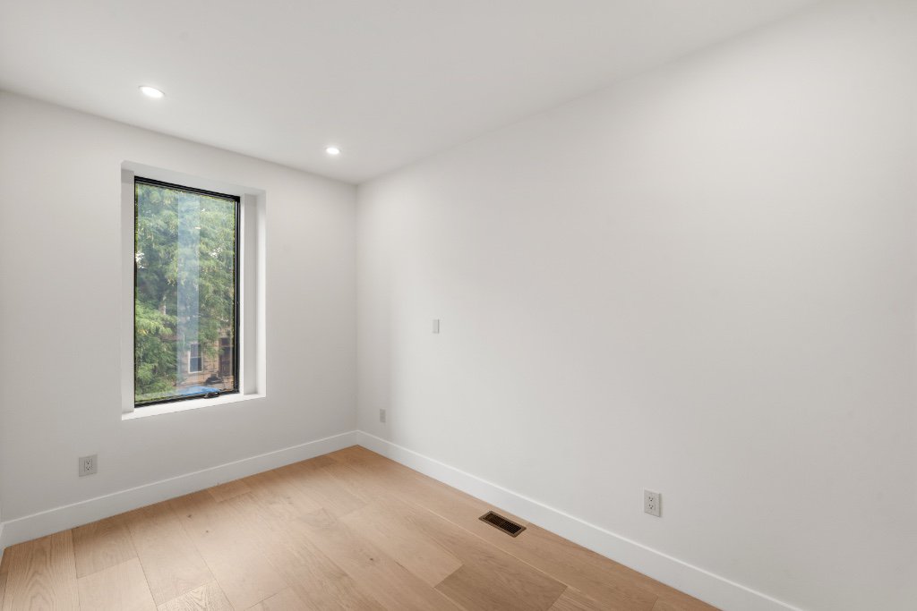408 Bainbridge Street – For Sale photo 15