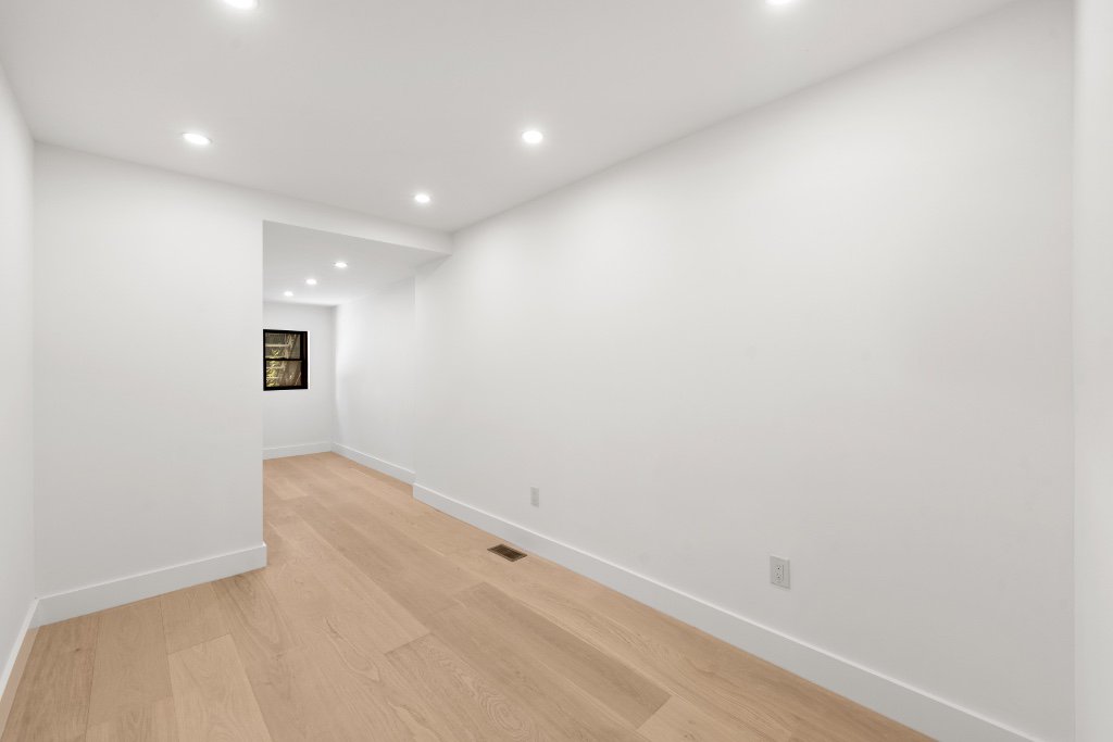 408 Bainbridge Street – For Sale photo 21