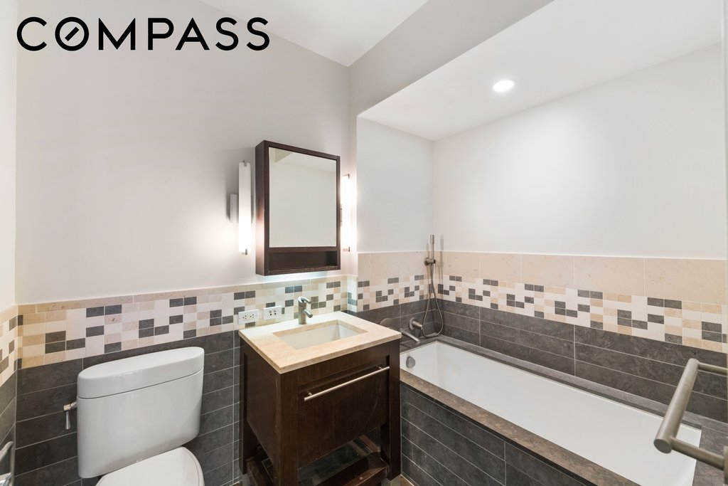 101 West 24th Street, Unit 27H photo 9