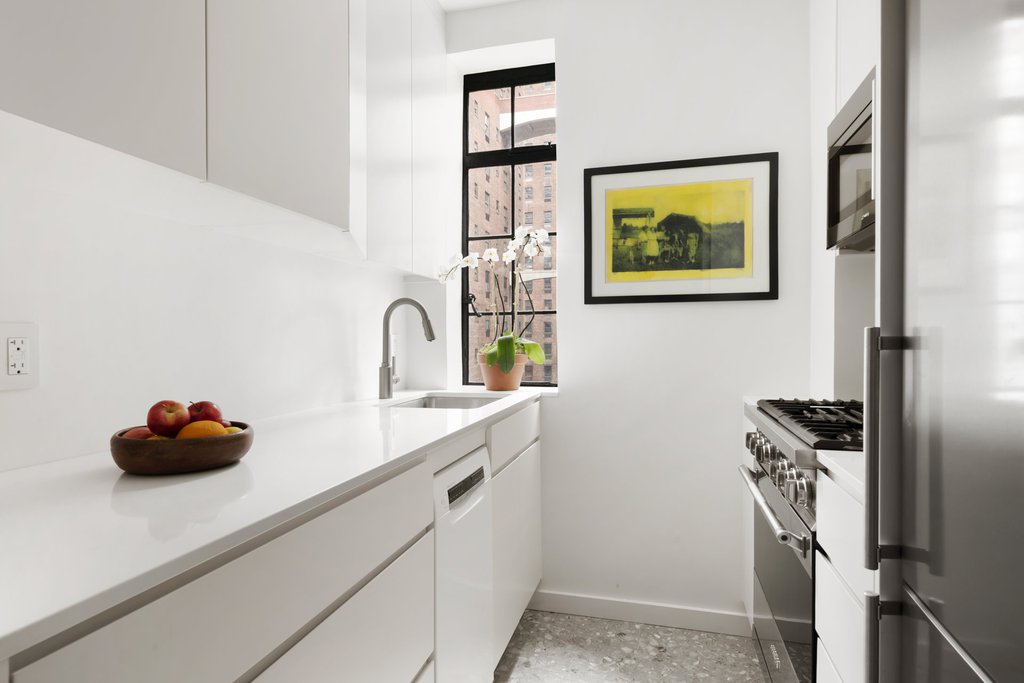 350 West 57th Street, Unit 10D photo 6