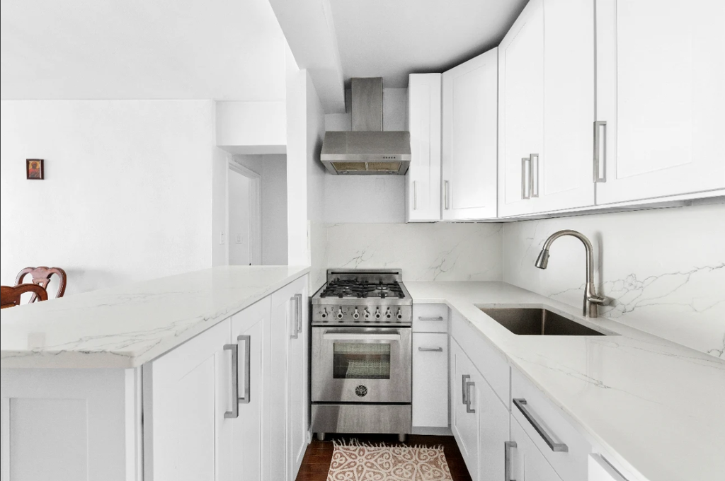 408 West 57th Street, Unit 7L photo 5