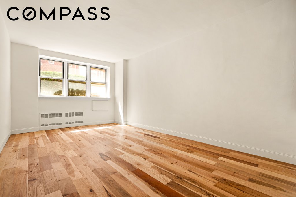 855 East 7th Street, Unit 1H photo 4