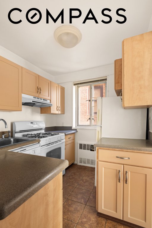 60 Remsen Street, Unit 4F photo 7