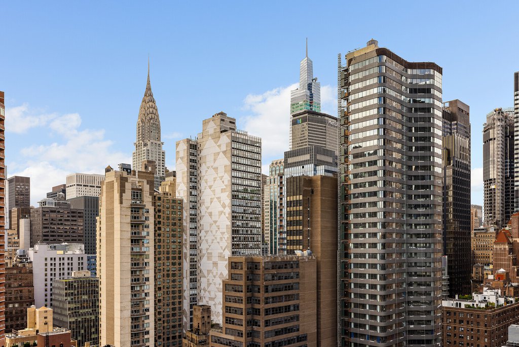 250 East 49th Street, Unit 22BA photo 9