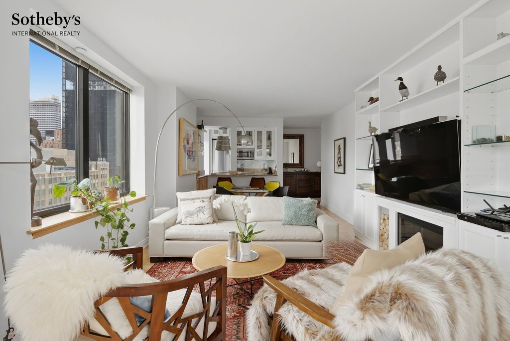 415 East 37th Street, Unit 17N photo 11