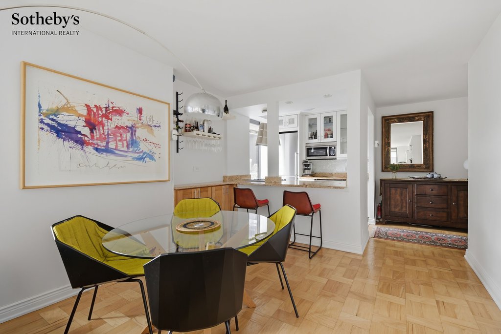 415 East 37th Street, Unit 17N photo 13