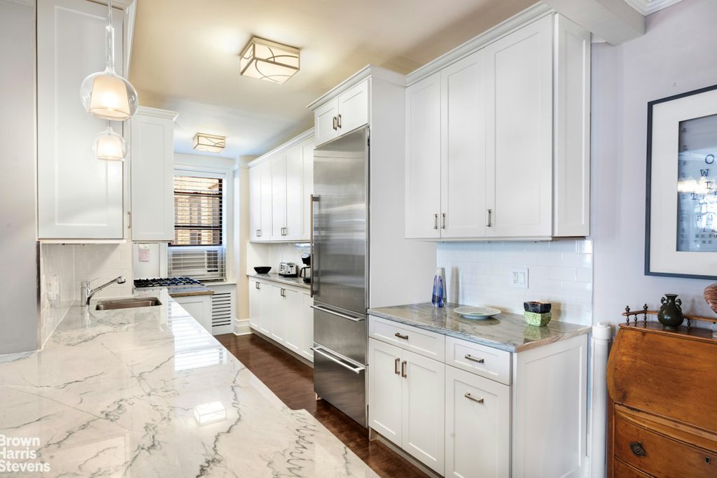 350 East 77th Street, Unit 6N photo 3