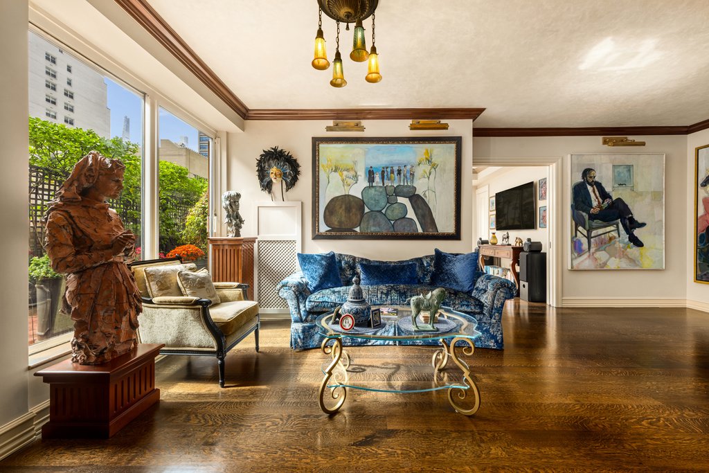 200 East 69th Street, Unit 4LM