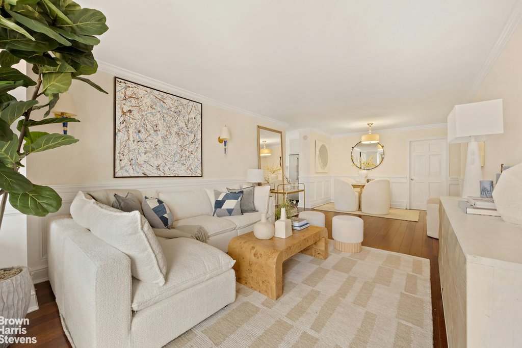 301 East 79th Street, Unit 16B photo 3