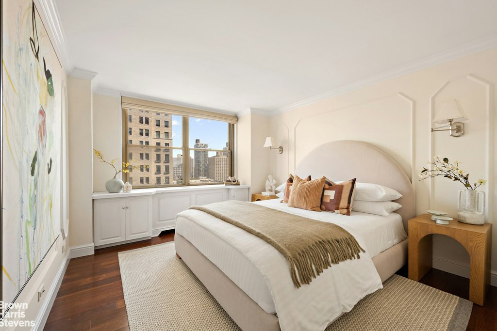 301 East 79th Street, Unit 16B photo 5
