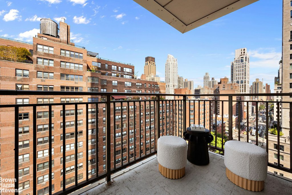 301 East 79th Street, Unit 16B photo 10