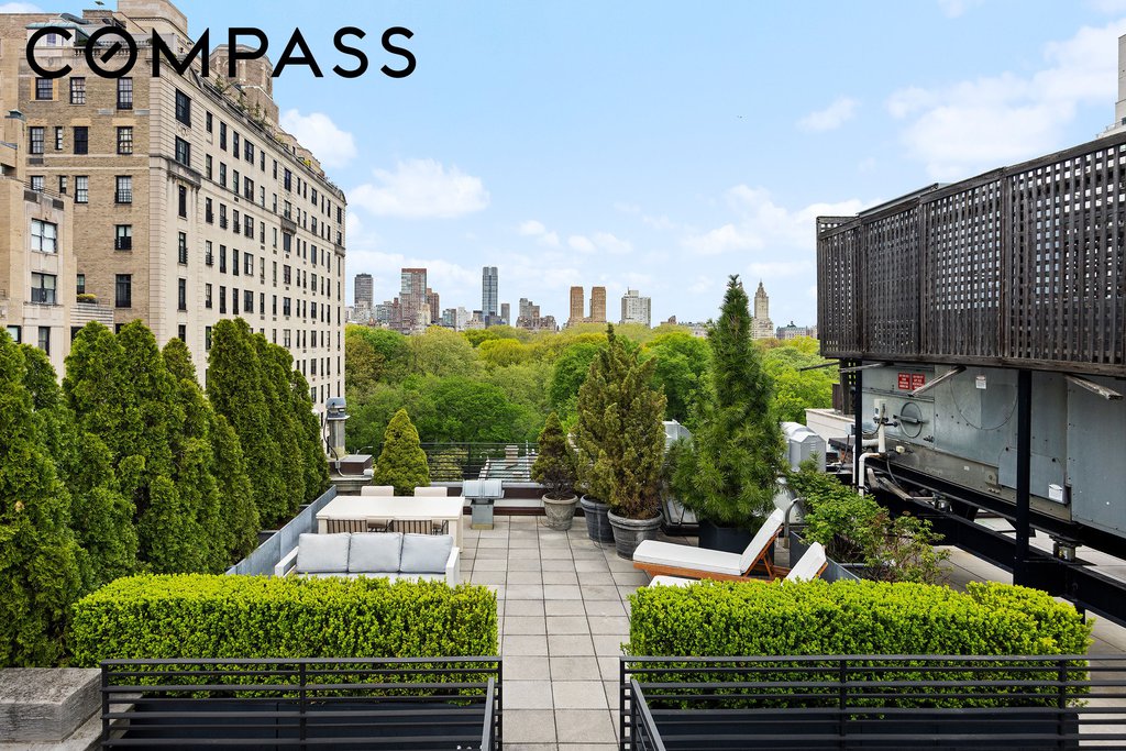 15 East 70th Street, Unit PHB