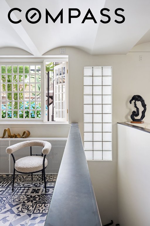 15 East 70th Street, Unit PHB photo 15