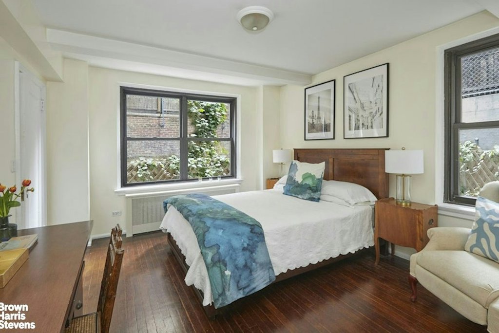 210 East 73rd Street, Unit 1E photo 2