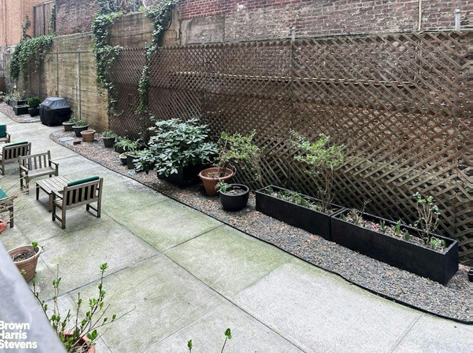 210 East 73rd Street, Unit 1E photo 10
