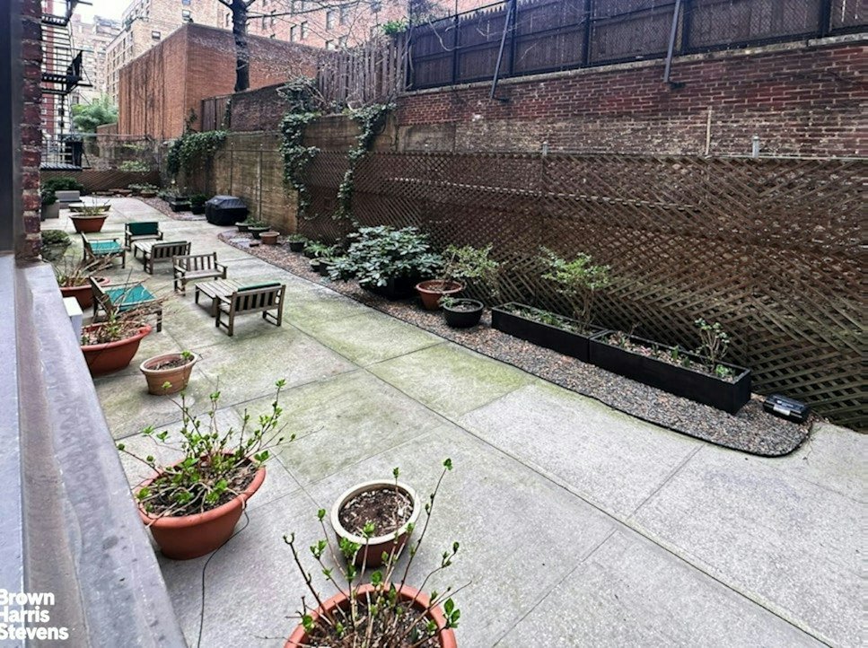 210 East 73rd Street, Unit 1E photo 11