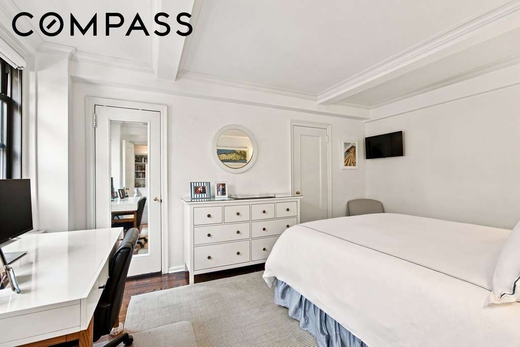 210 East 73rd Street, Unit 4A photo 7