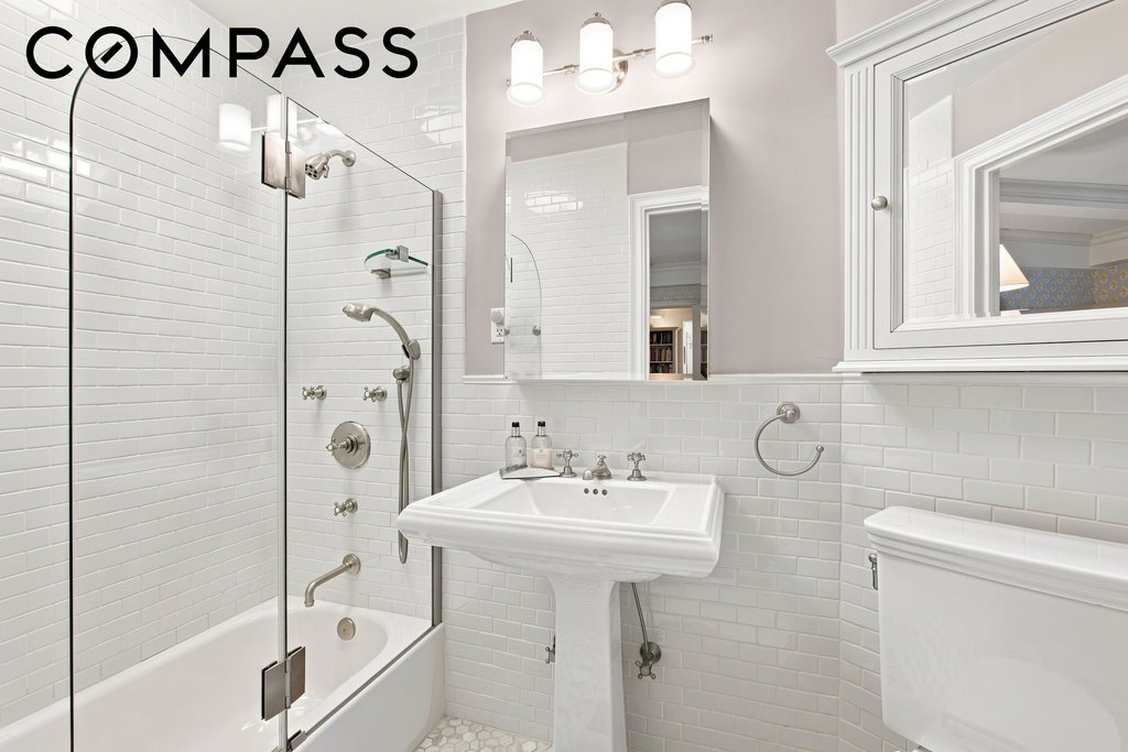210 East 73rd Street, Unit 4A photo 11