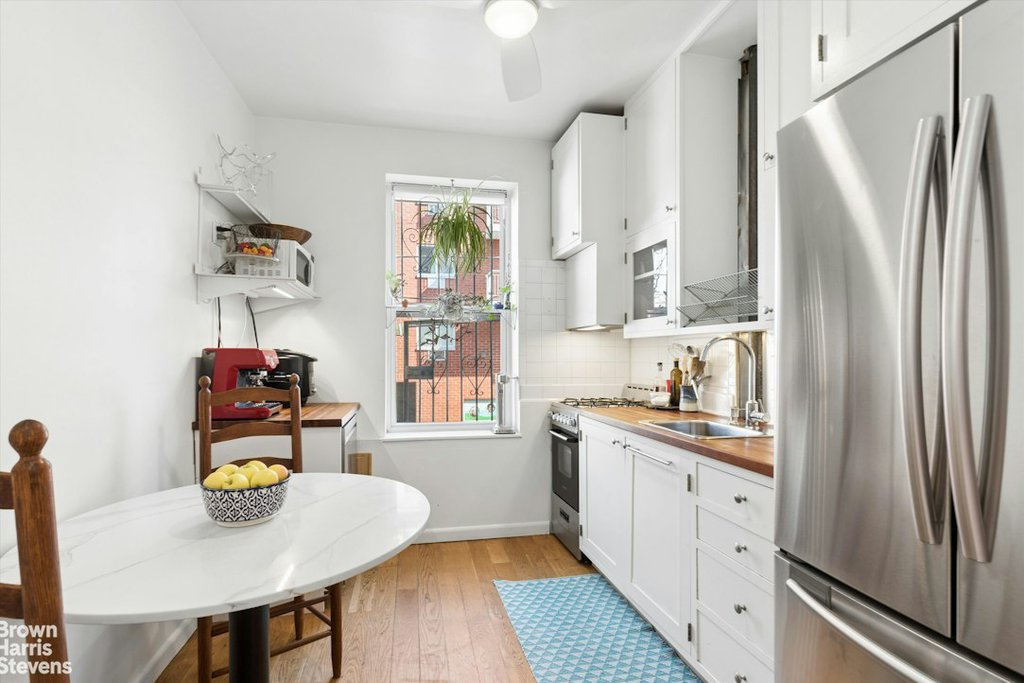 759 42nd Street, Unit 10 photo 2