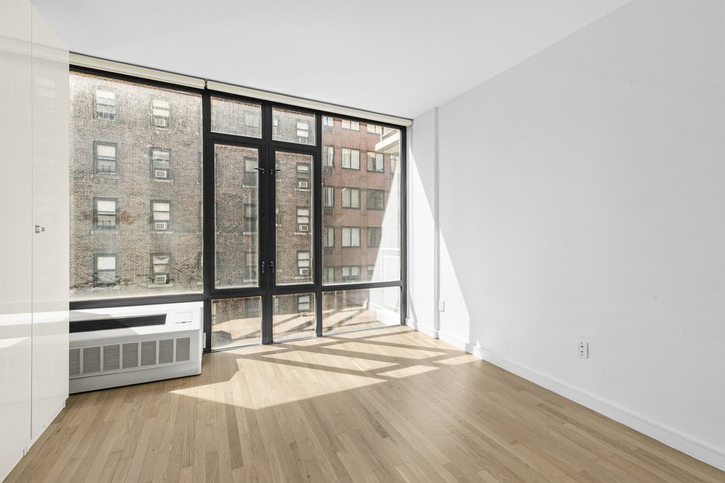 148 East 24th Street, Unit 7E photo 6