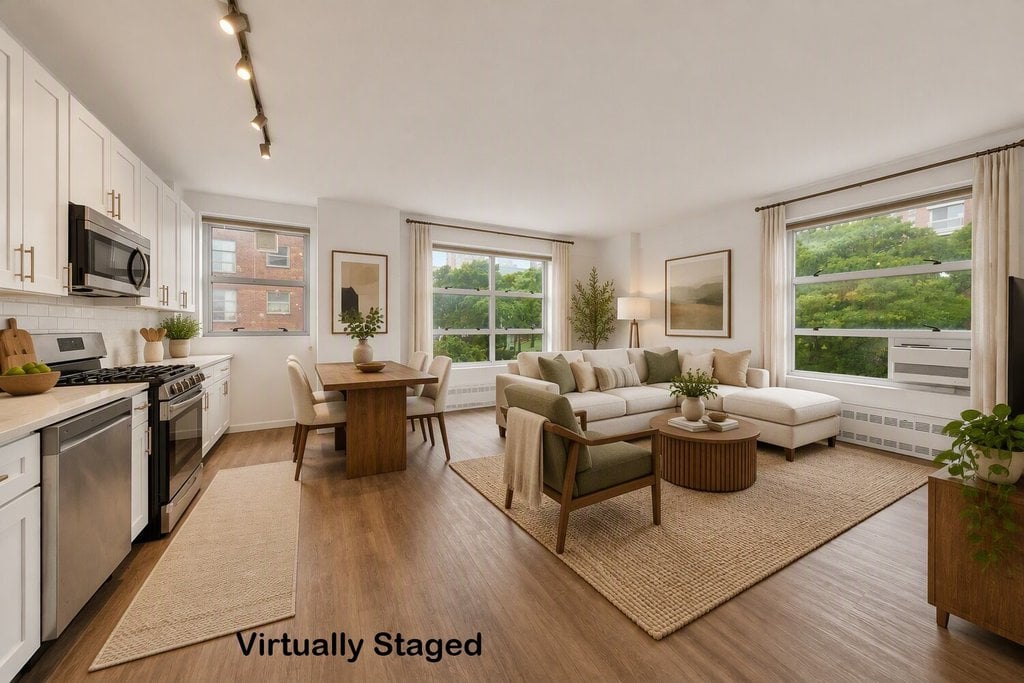 70 La Salle Street, Unit 5G